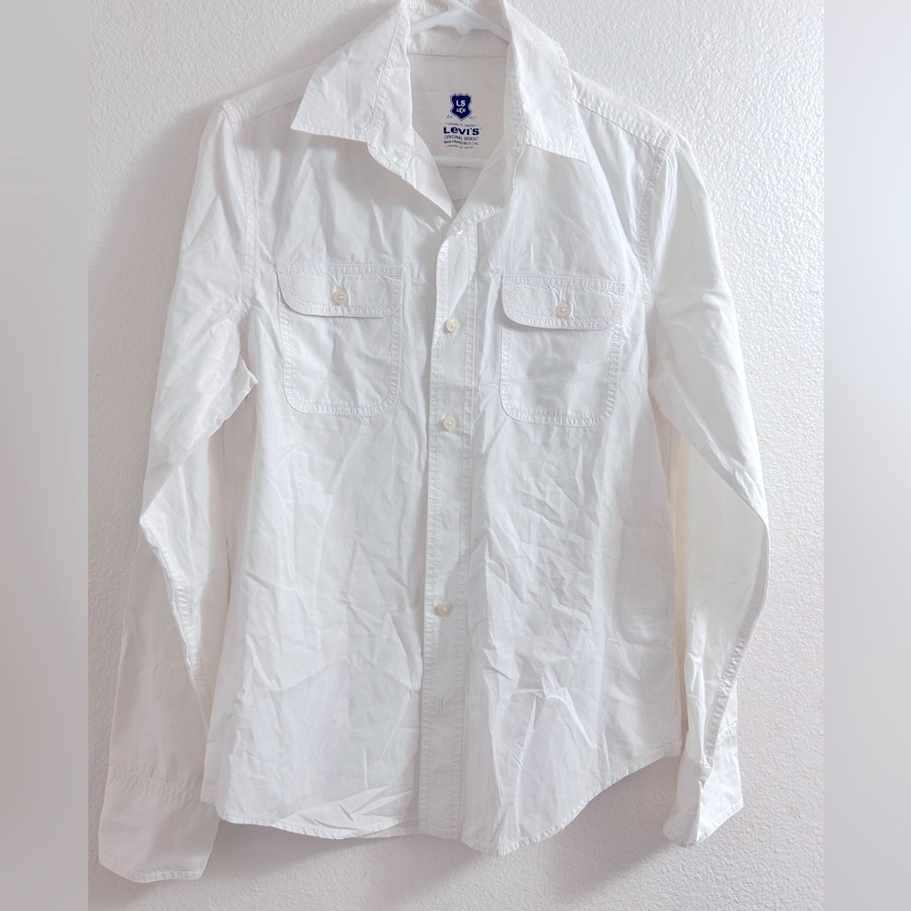 Levi's Classic White T shirt women’s S